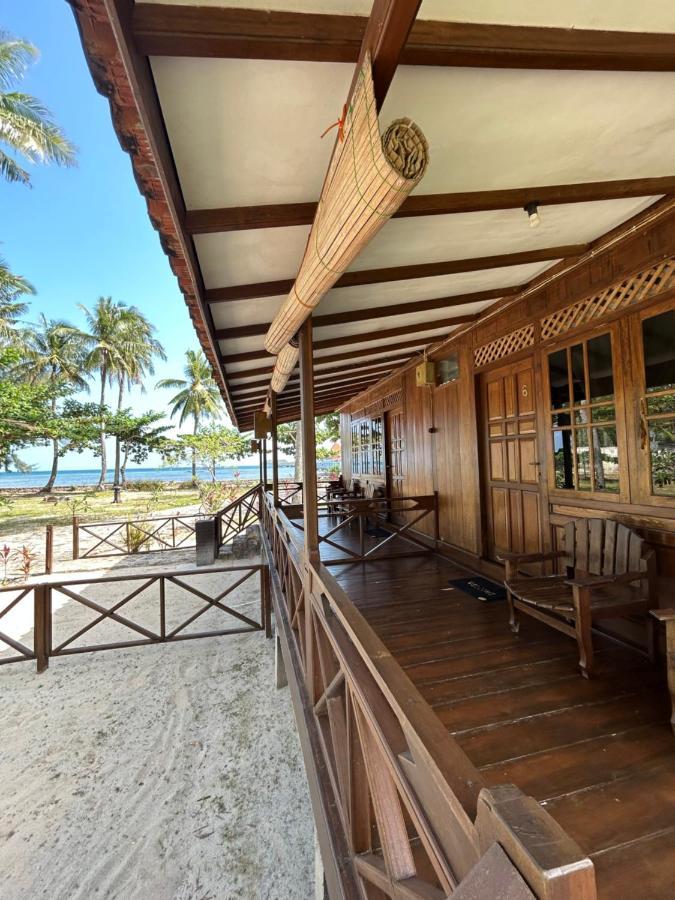 קרימונג'אווה Dewa Daru Resort מראה חיצוני תמונה